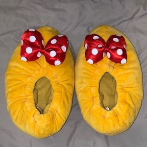 Minnie Mouse Plush Slippers